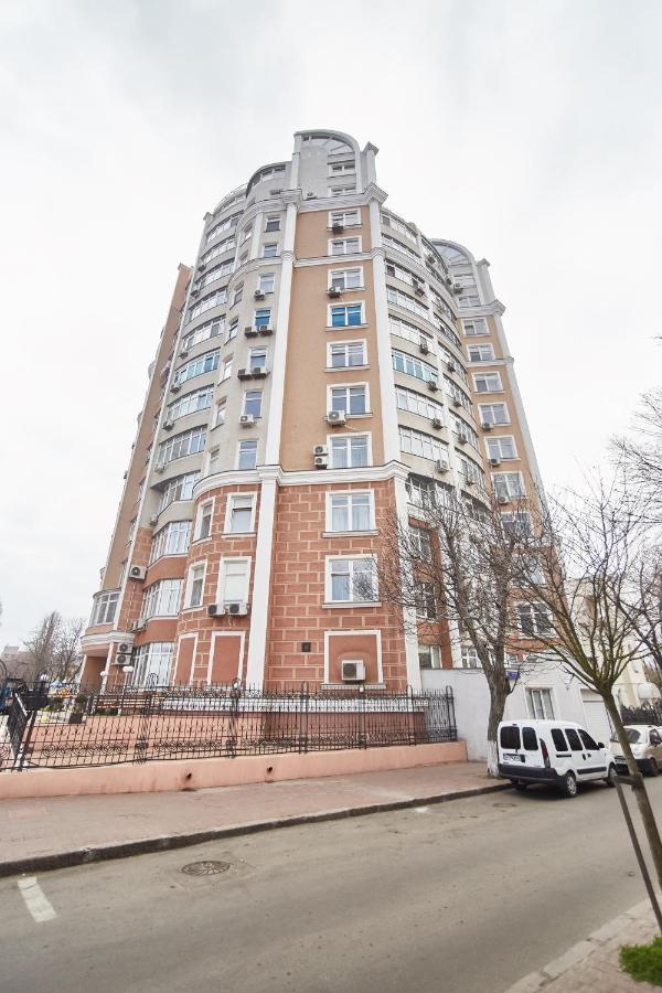 Stixiya Aparthotel Odessa Exteriör bild