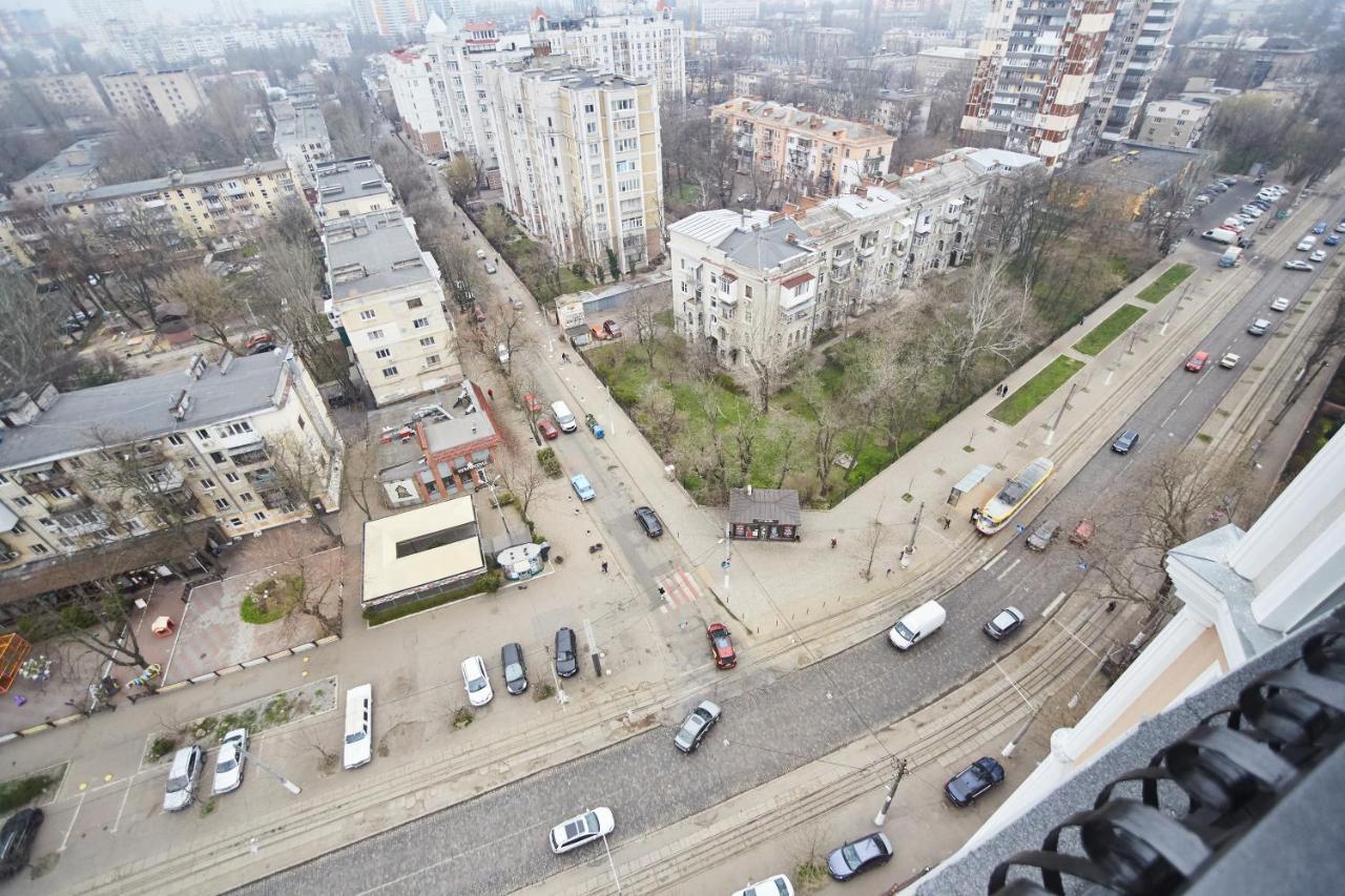 Stixiya Aparthotel Odessa Exteriör bild